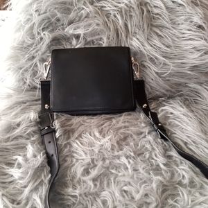 Forever 21 crossbody
